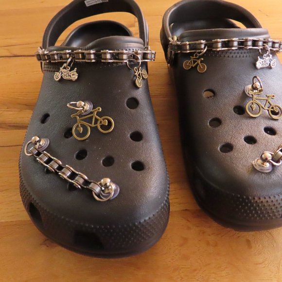Set of Crocs Shoe Charms Gray Biker Chain Bicycle Chain Pendants Cyclist Jibbitz - Picture 1 of 8
